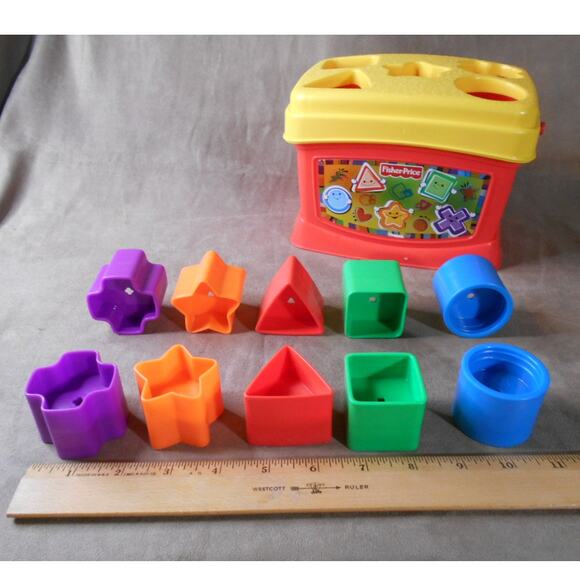 Fisher Price 2006 Baby's First Blocks Shape Sorter Red L4804 Complete - Picture 3 of 10